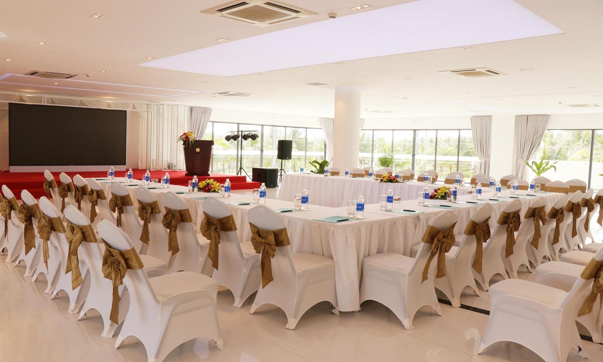 Cam Ranh Riviera Beach Resort & Spa Cam Lam Exterior foto